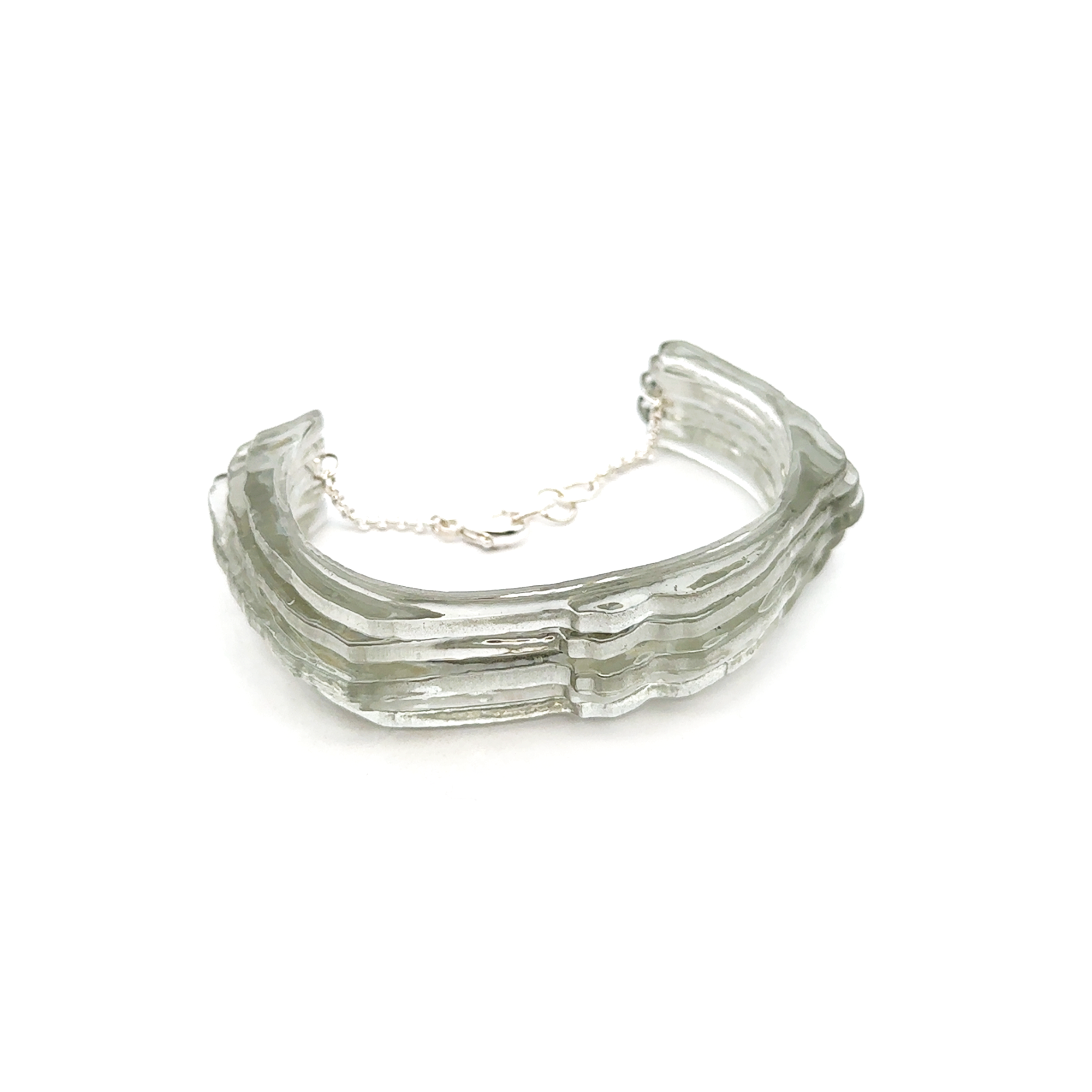 Knot Blend Cuff in Grey Tint