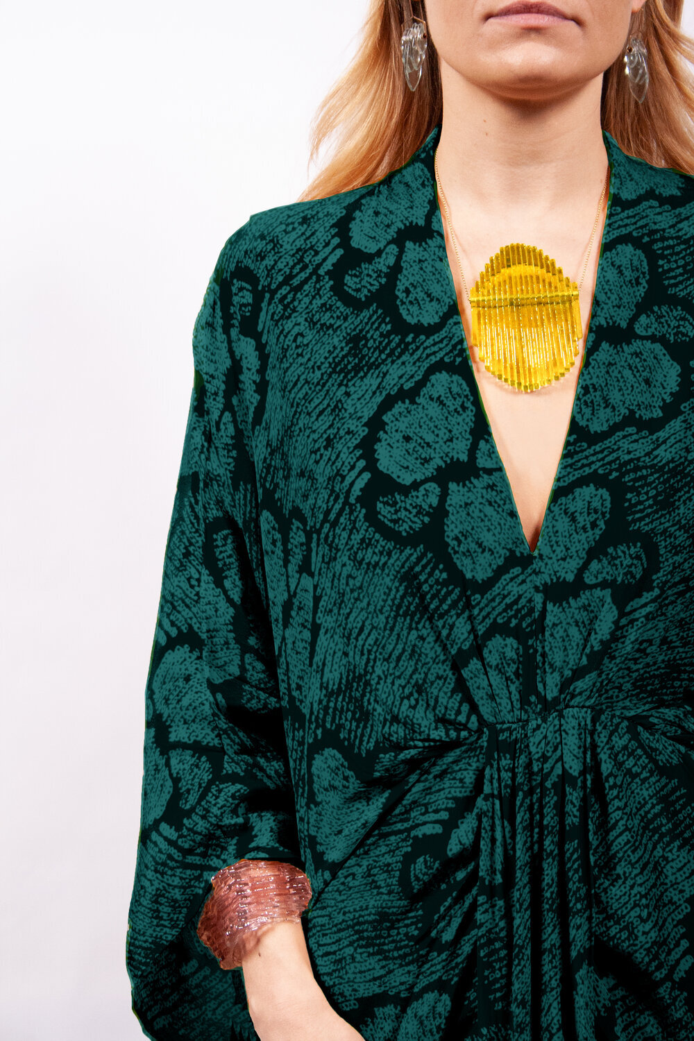 Kinetic Ellipse Necklace