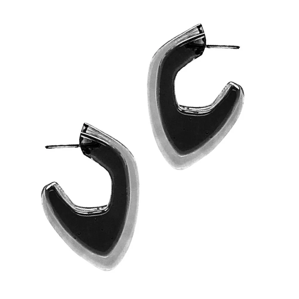 Small but Mighty: Everyday Glass Jewelry