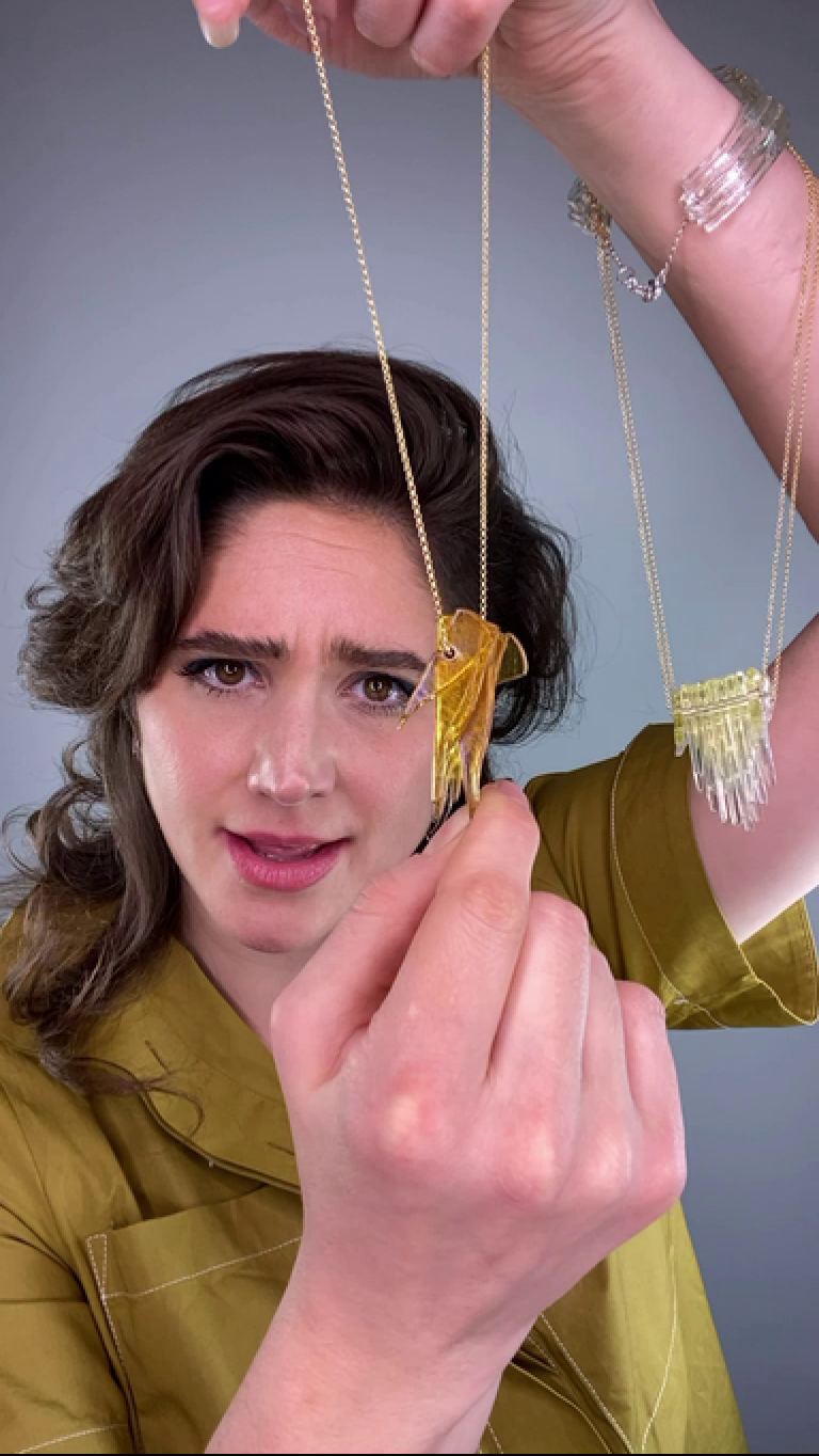 Kinetic Mini Shield in Iridescent Yellow