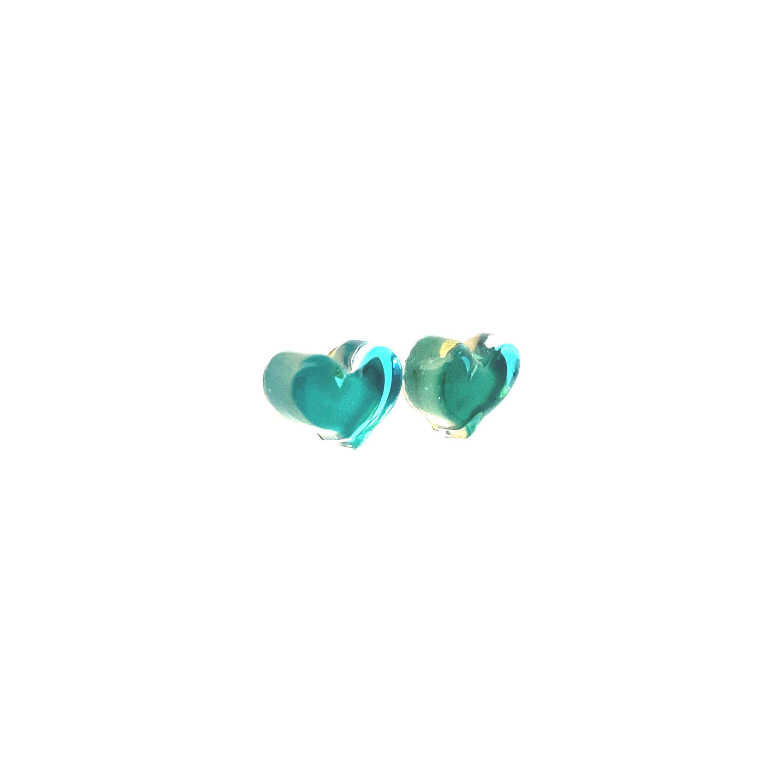 CB-Heart-Stud-2025-angle2.png
