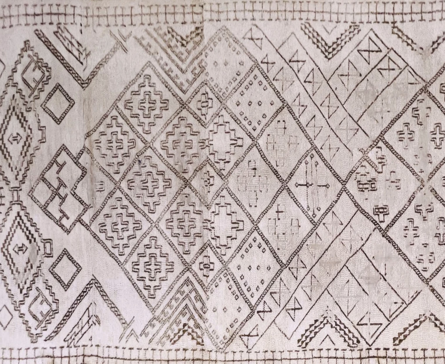 6x12 vintage morrocan rug