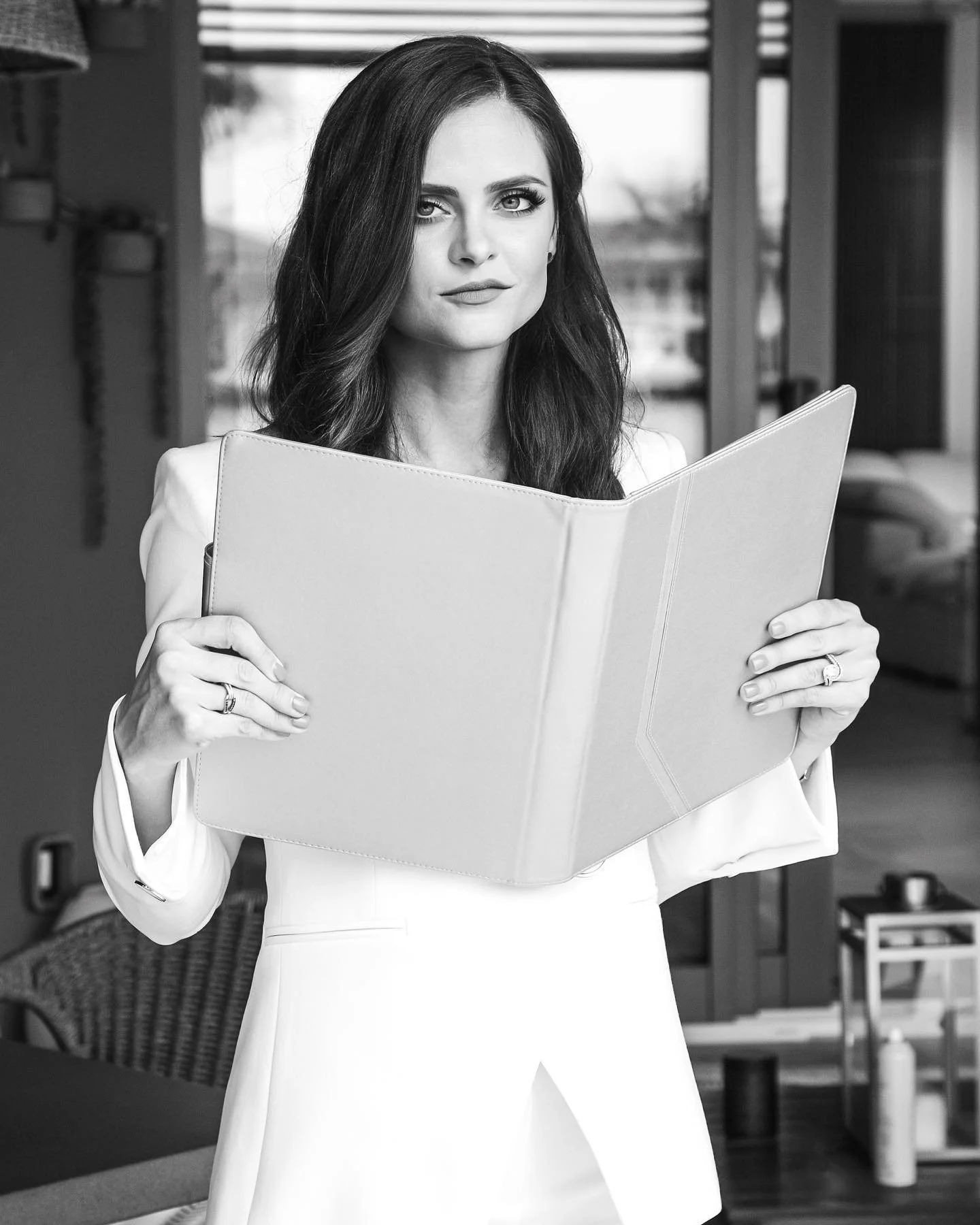 She&rsquo;s not afraid to take risks, because she knows that&rsquo;s where the magic happens.
.
.
.
.
.
.

#nashvillephotographer #nashvillephoto #nashville #nashvillephotography #branding #brandingphotography #bussiness #womenempowerment #bussinesso