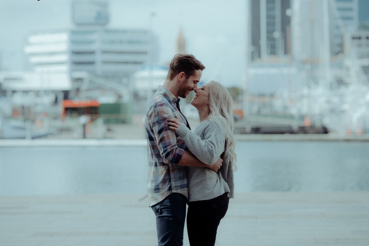 Engagement photos by Emily Chalk Auckland.jpg