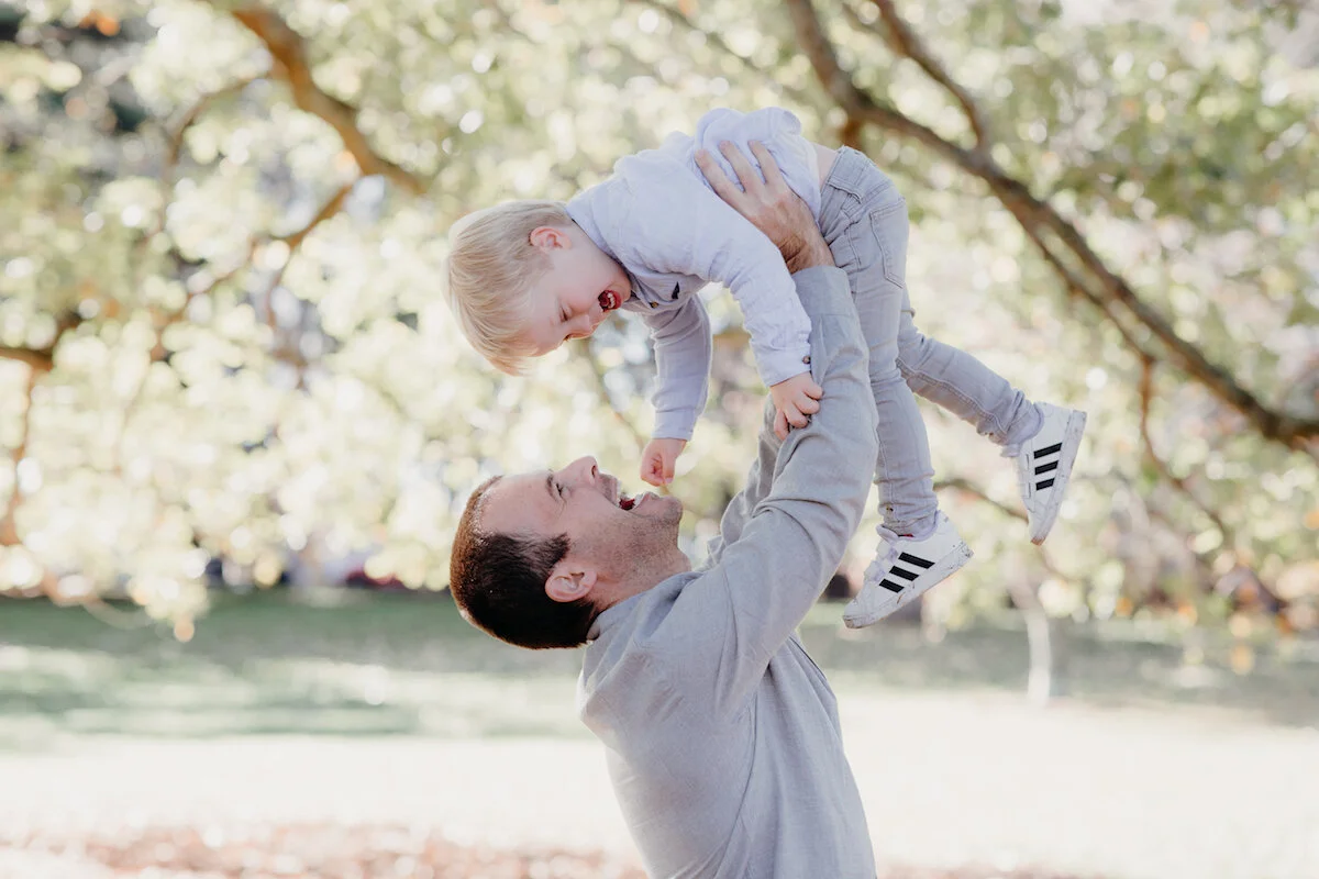 Emily Chalk - Extended family photographer - Cornwall Park.jpg