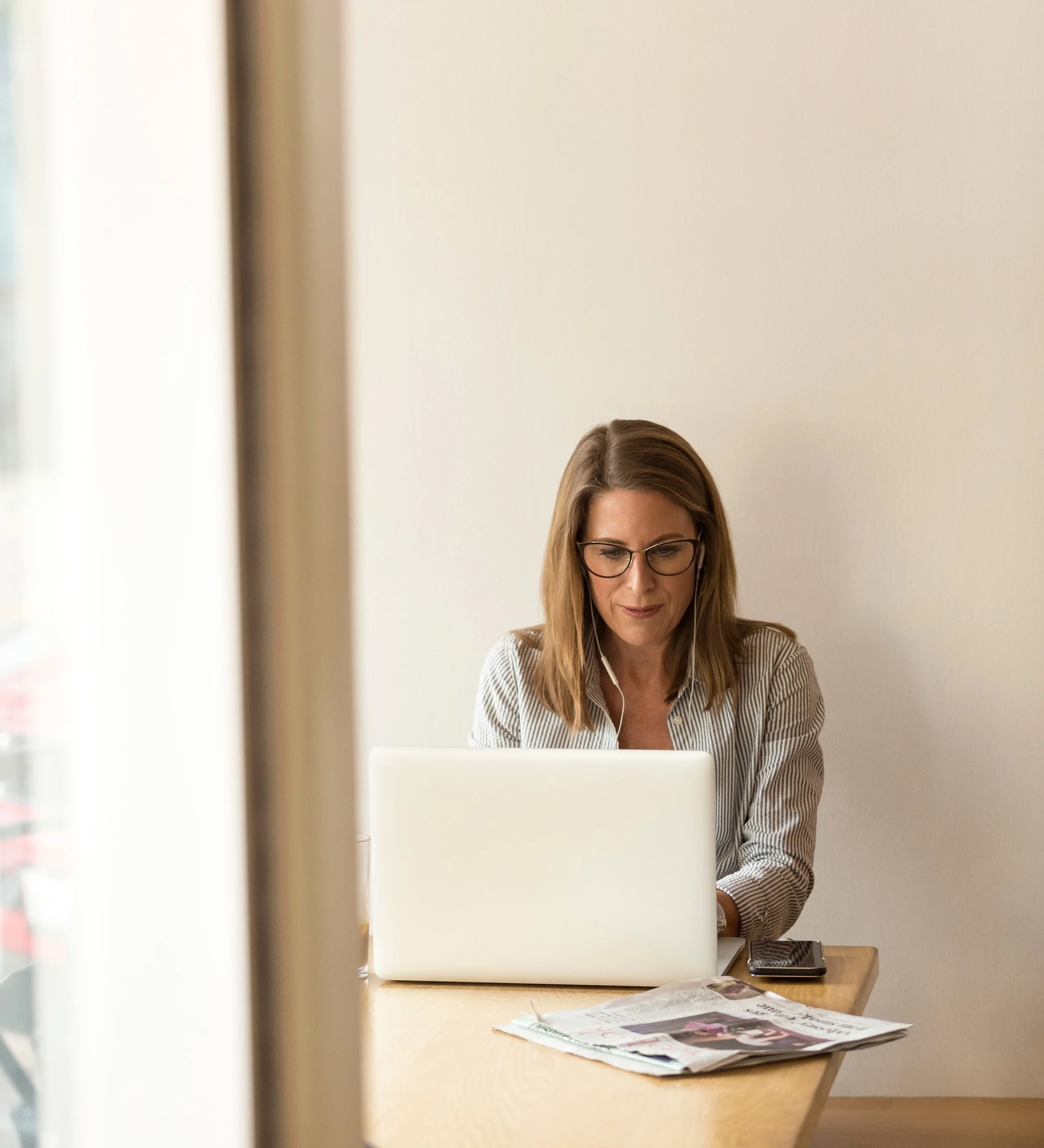 linkedin-sales-navigator-wS73LE0GnKs-unsplash.jpg