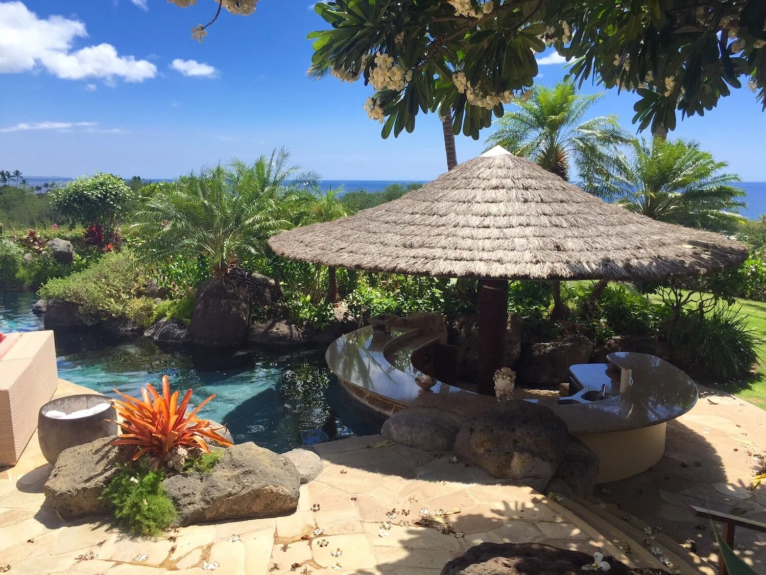 Elite Pacific Vacation Rental - Fairway #1 North located on the north end of Kona