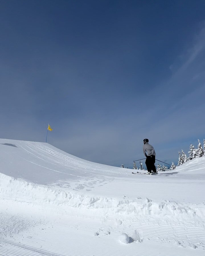 WyEast clip of the week! Hit the comments to vote for your pick. 
&bull;
&bull;
&bull;
&bull;
&bull;
&bull;
#skiing #mountainbike #parkskiing #clipoftheweek #wyeast