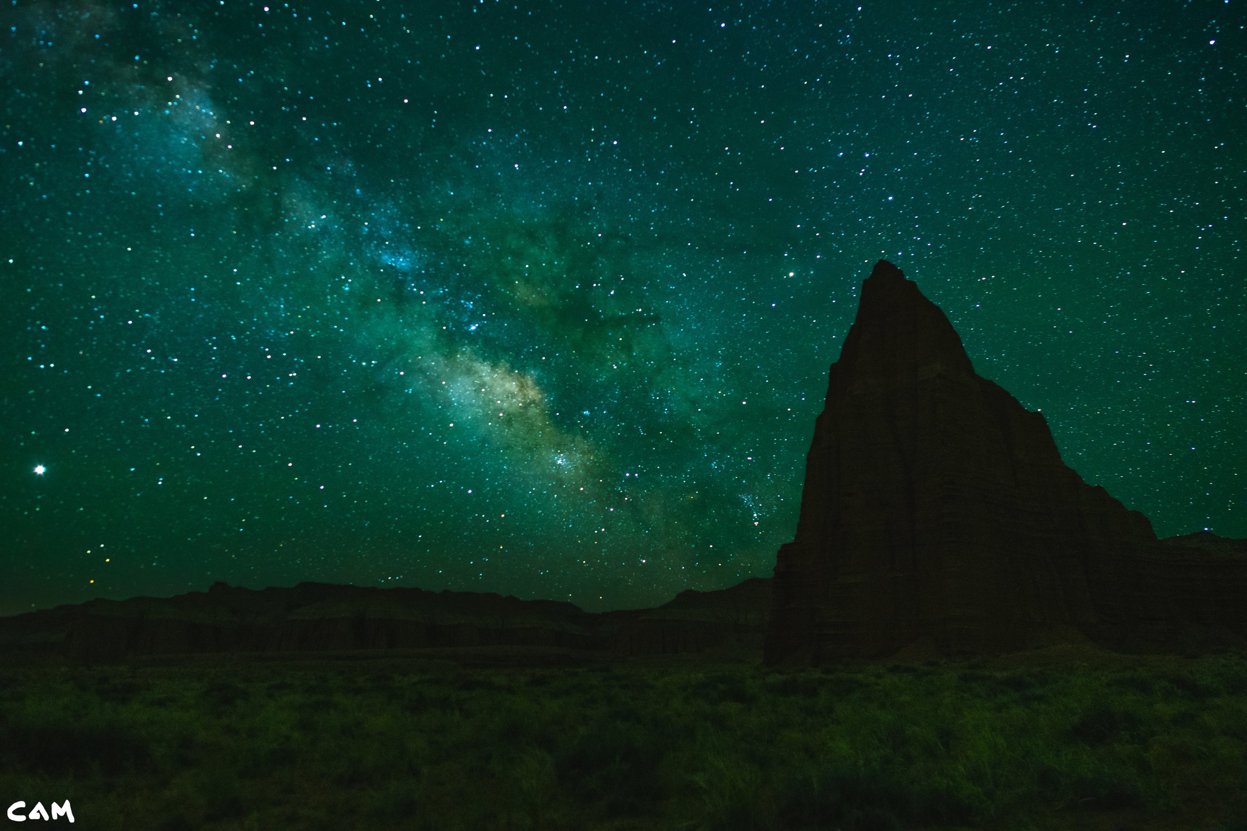 milky way over the temple of the sun