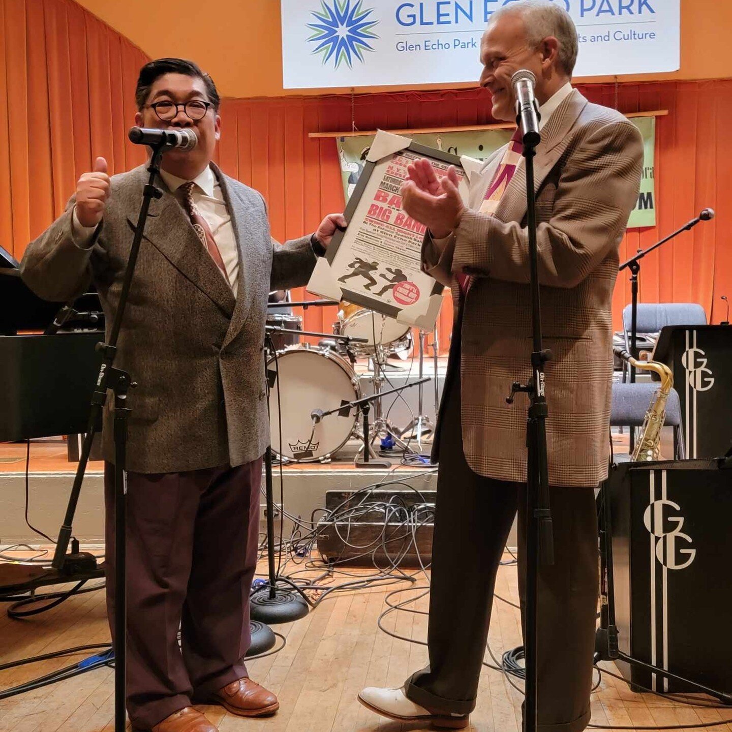 bandleader #GeorgeGee was presented this special momento from our 1998 Batlle of The Big Bands last night at The #Spanish Ballroom from our friends at @gottaswingdc 
.
.
.
.
.
#BigBand #Gottaswing #SwingMakesYouHappy #SwingDance #Jazz #LindyHop #batt