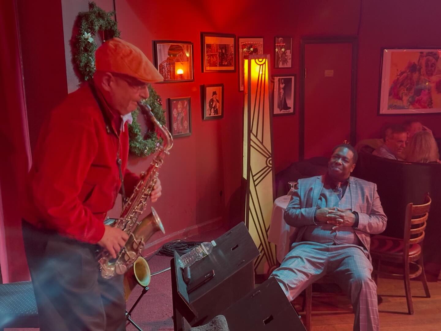 @readyforfreddie has the best seat in the house to admire saxophonist Michael Hashim&rsquo;s melodic handiwork on &ldquo;I Can&rsquo;t Get Started&rdquo;