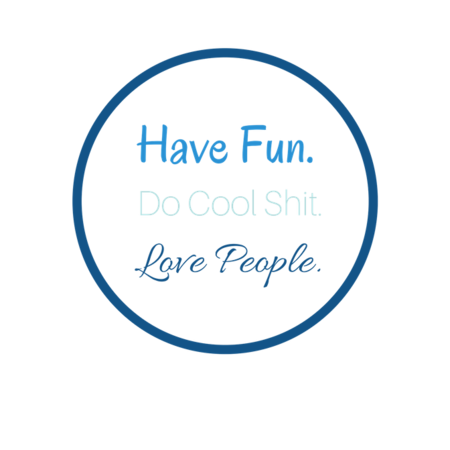 Tilted-color_Motto-Light-Tee_printfile_label_outside.png