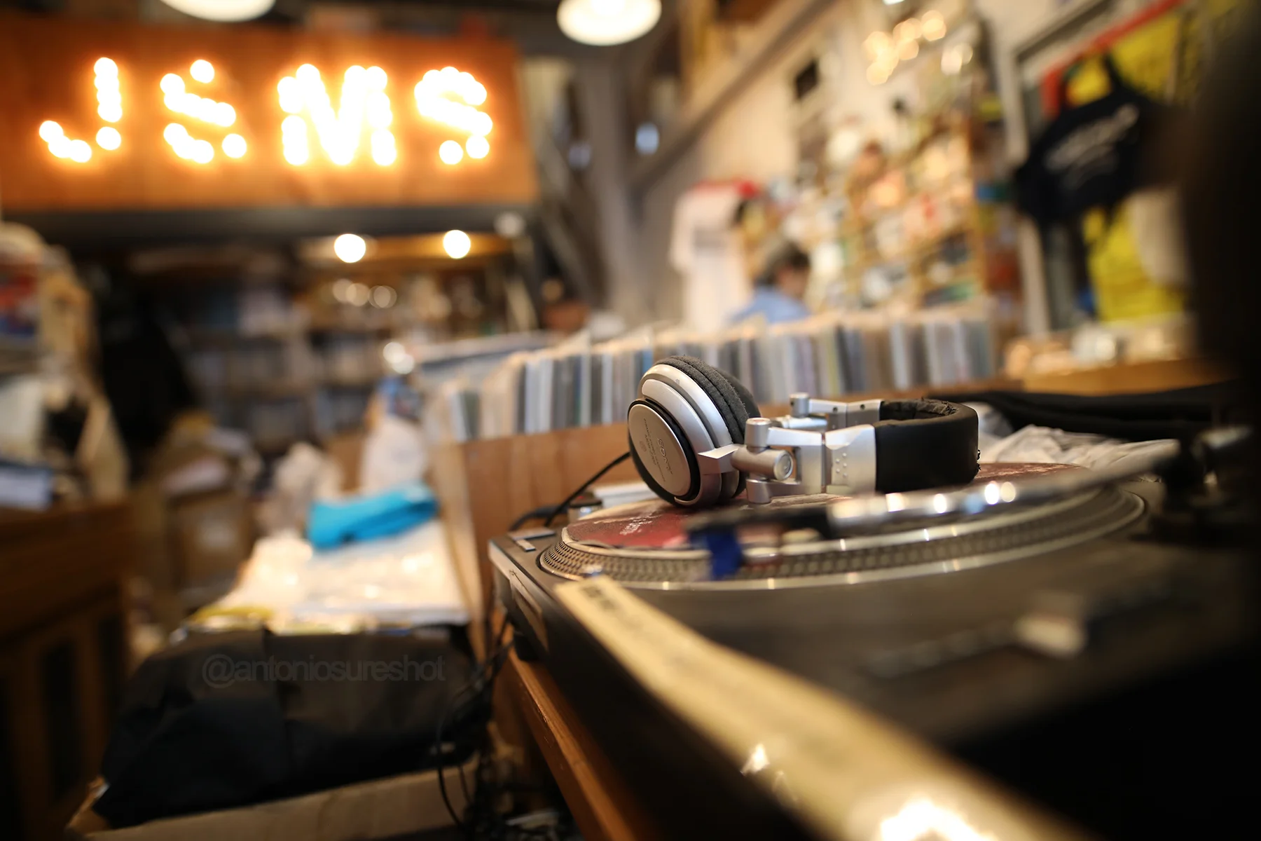 Jazzy Sport Music Shop Meguro ANT_9134 1800wm.jpg