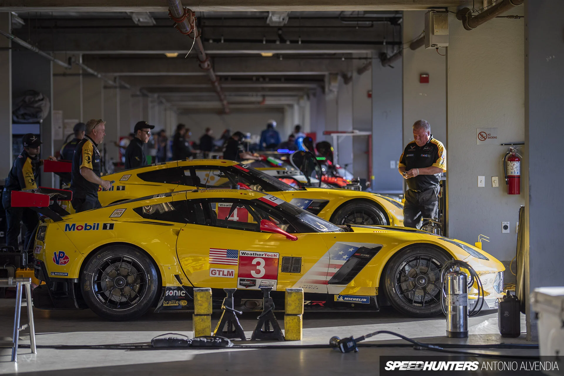 IMSA Laguna Seca Antonio Sureshot 1920wm 1DX21339 300.jpg