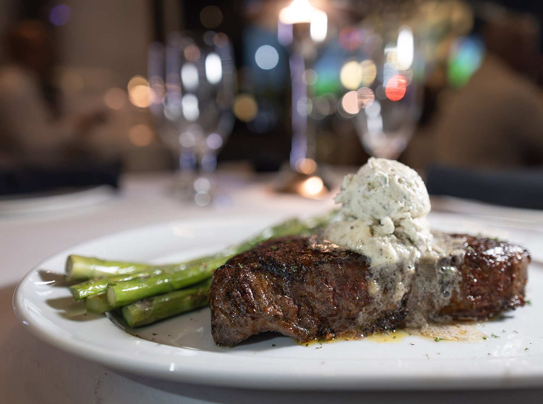 Las Vegas Restaurant & Hospitality Photographer • Antonio Sureshot
