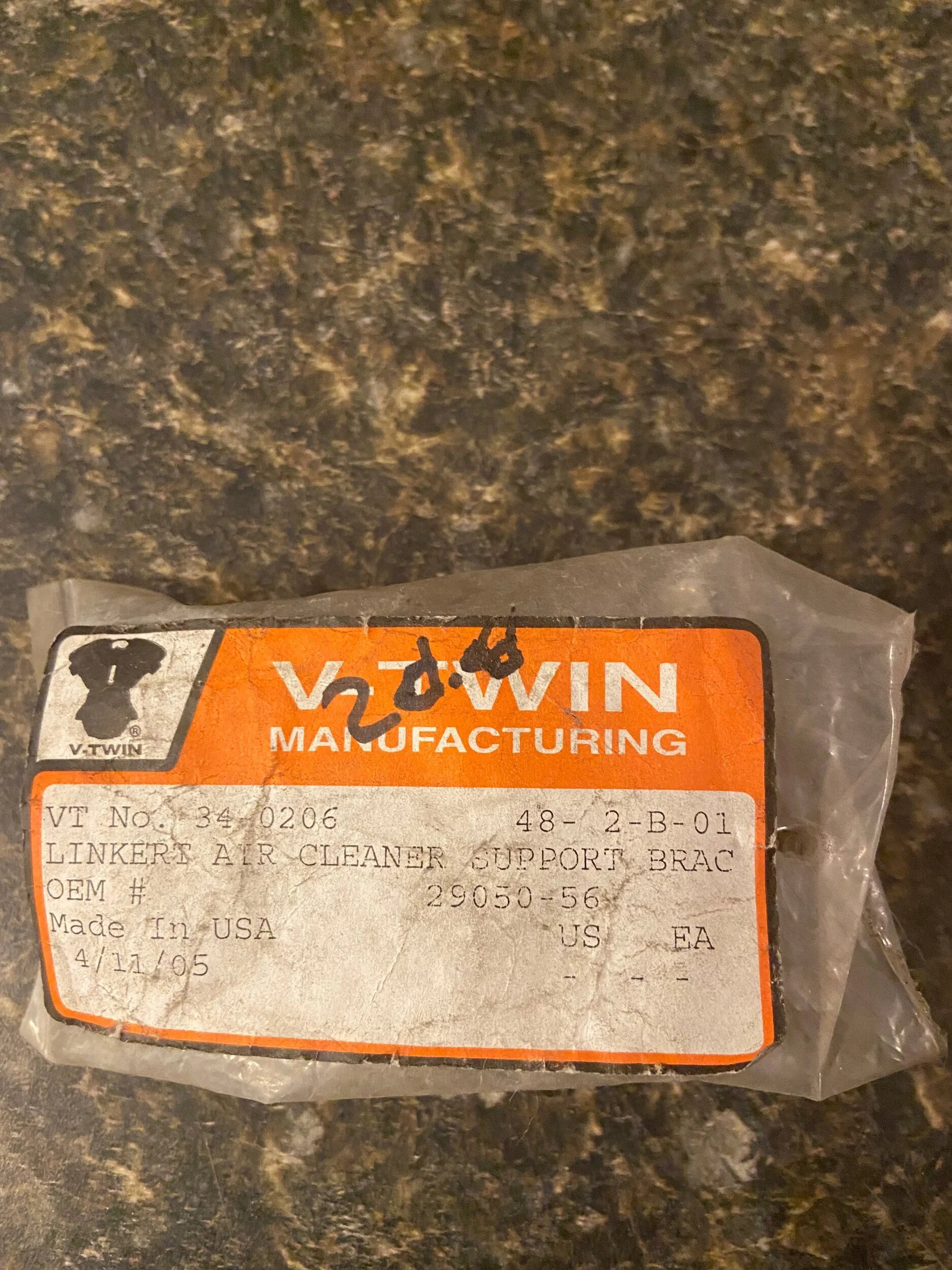 8E7665C0-80CA-4CFE-B888-129DB8CA9562