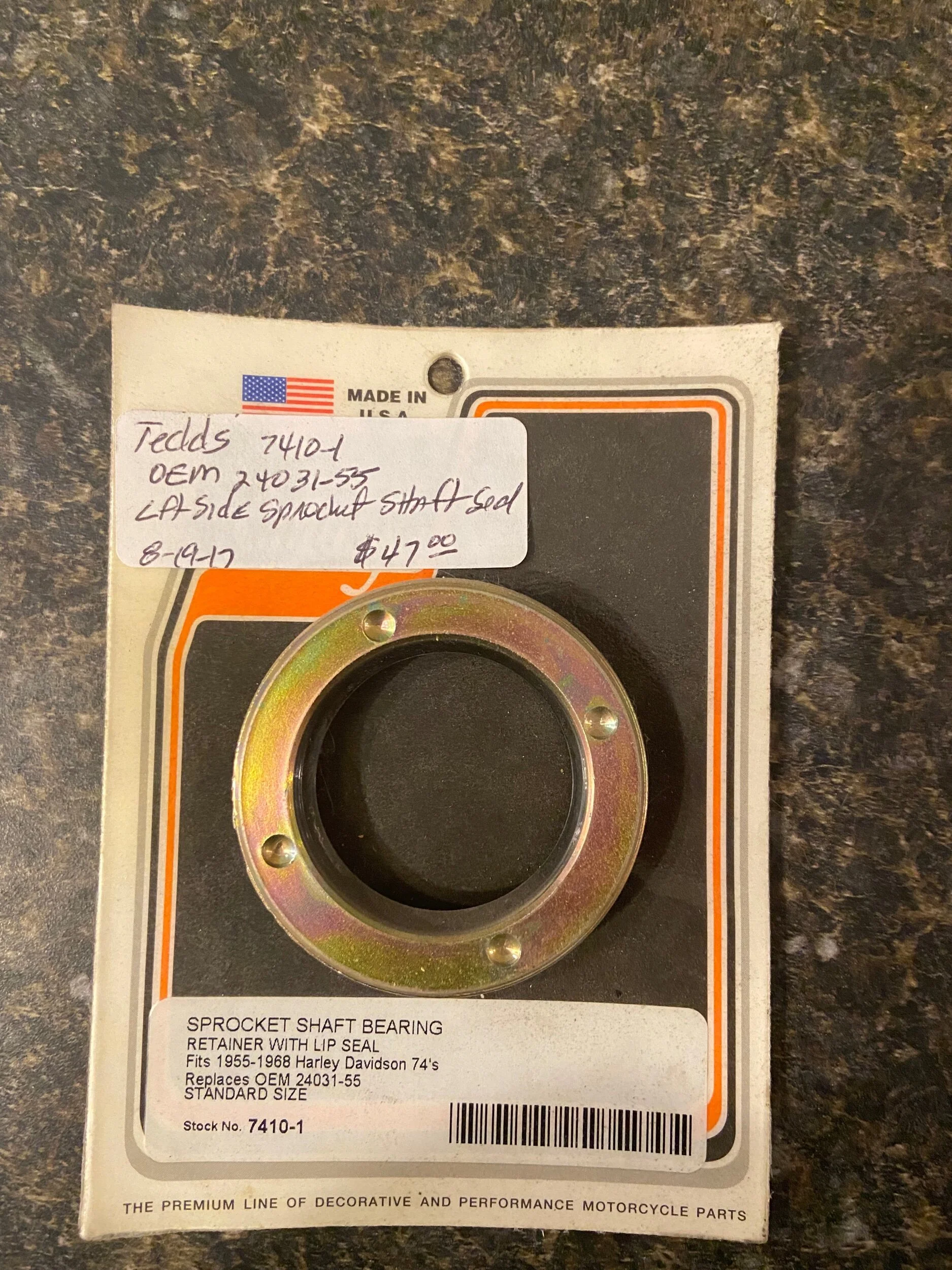 E746F299-260A-45D0-9490-8D1B6BCC3053