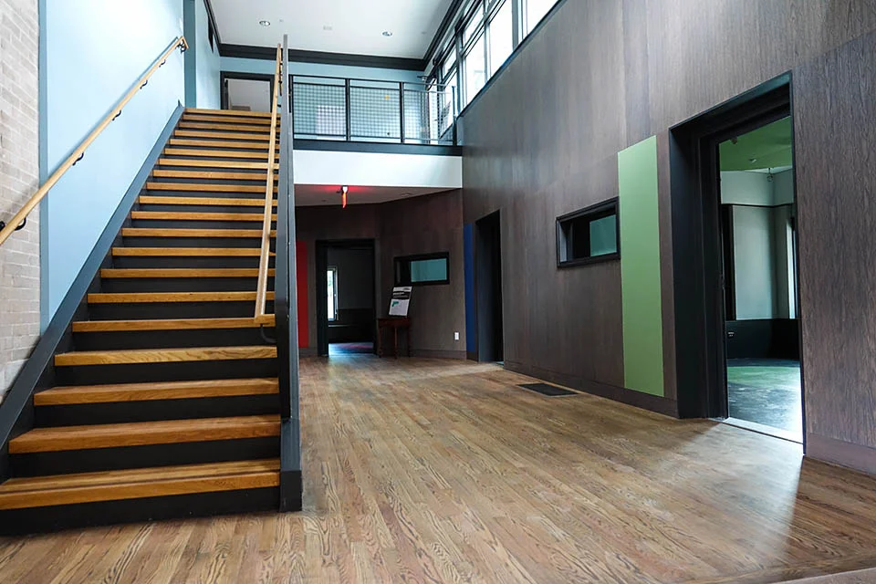 HallToRehearsalRooms.jpg