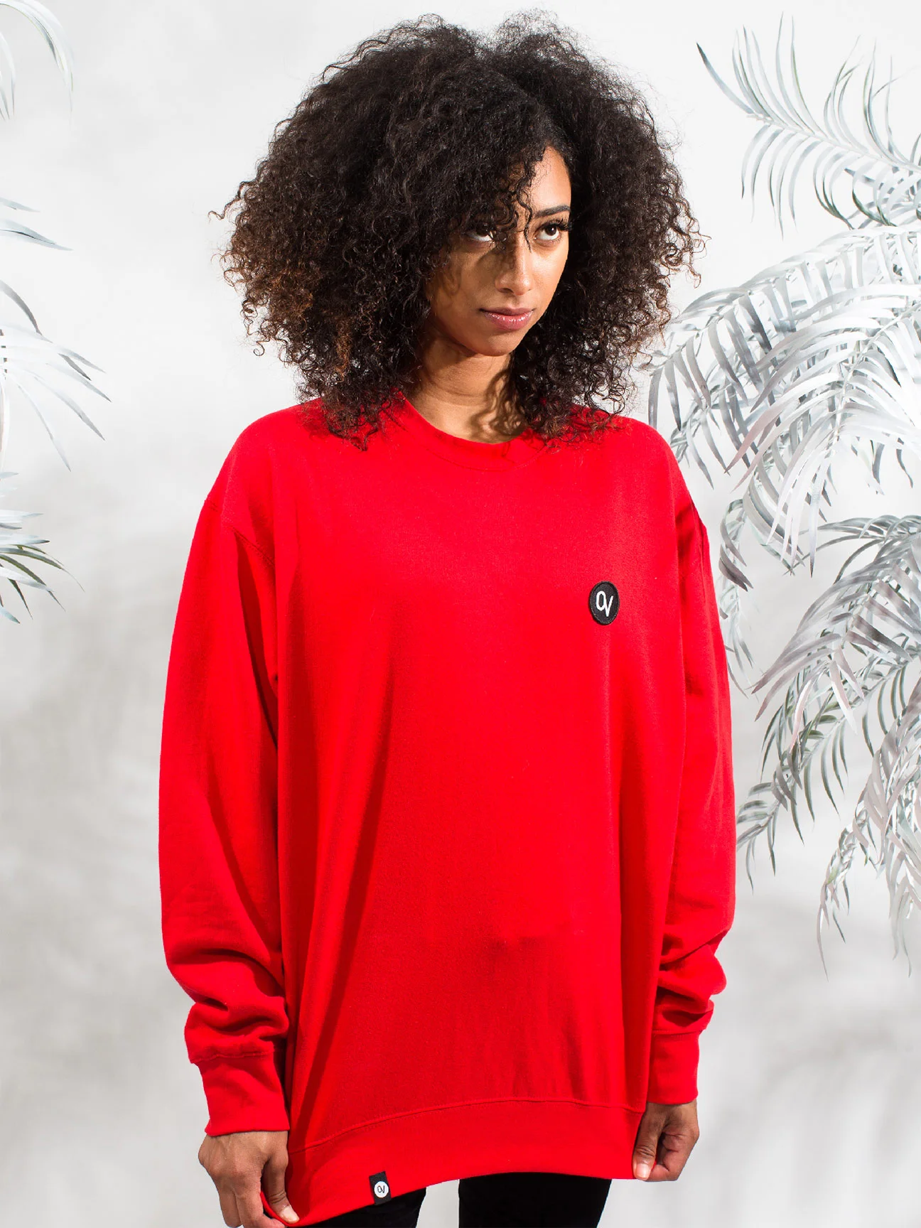 odd-velvet-pull-over-sweater-sweatshirt-red-look-3.jpg