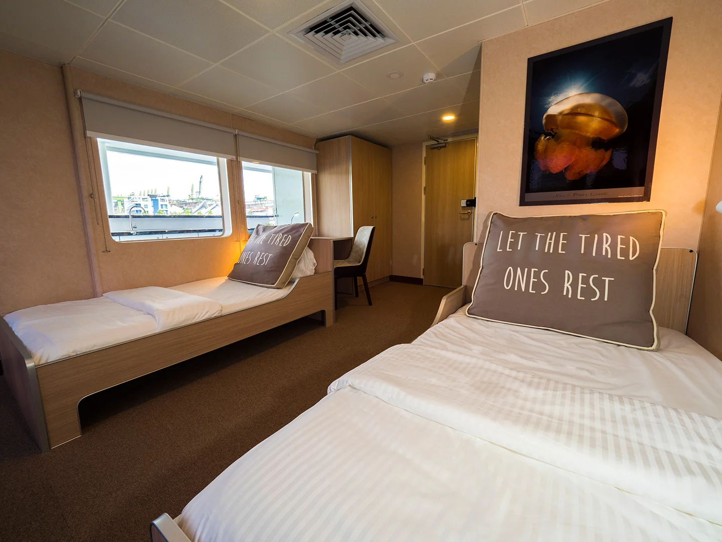Deluxe Cabins.1.jpg