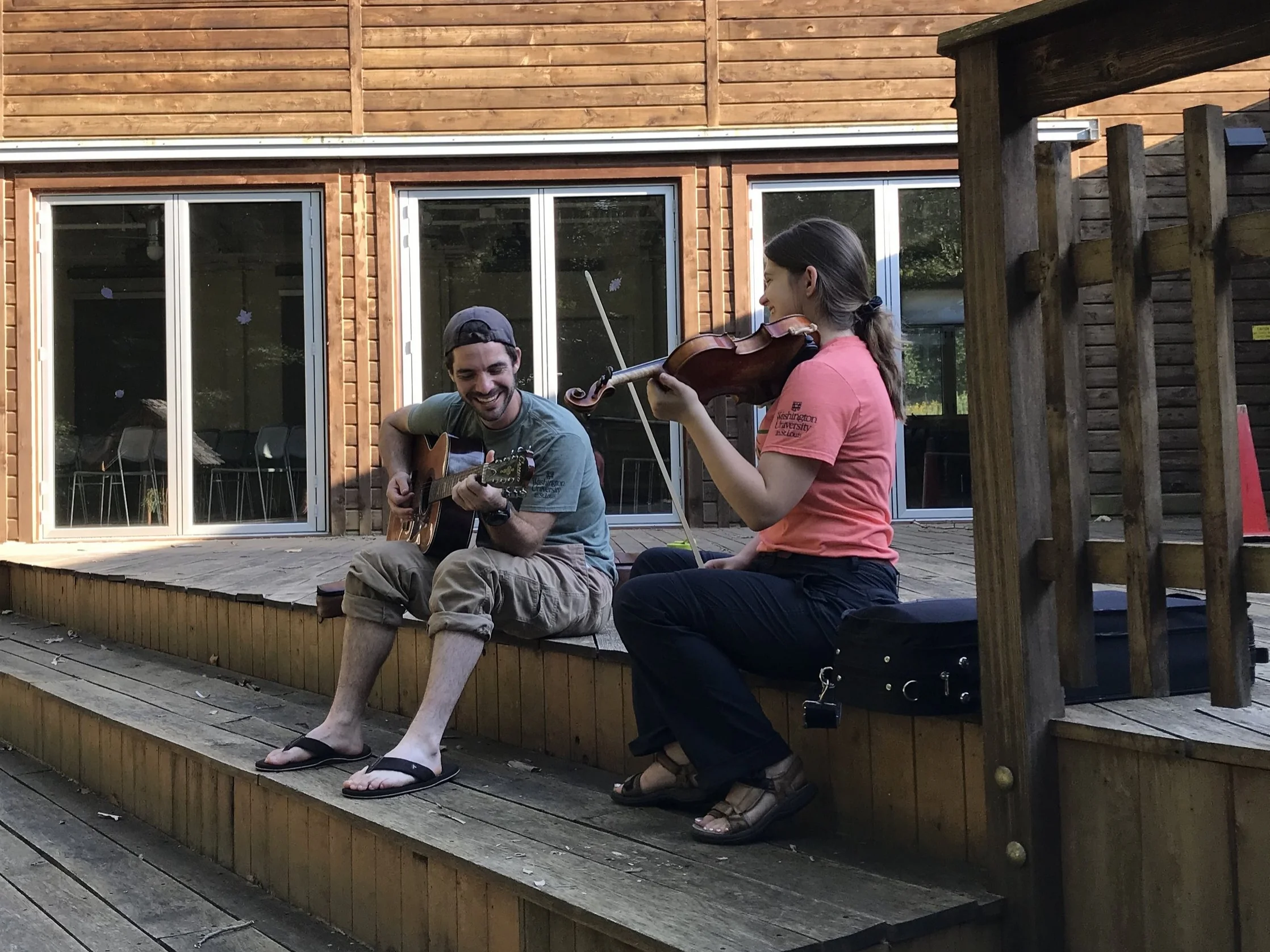 Ben Chase on guitar and Hayley Huntley on violin