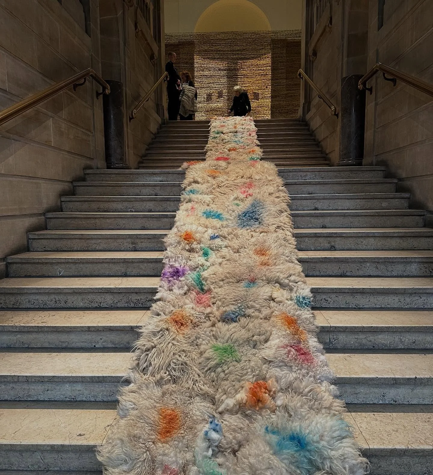 Andy Goldsworthy&rsquo;s extraordinary show &ldquo;Fifty Years&rdquo; at @nationalgalleriesscot begins with a procession of shorn sheep wool leading upwards to a wall of barbed wire, stopping us in our tracks. Both materials are agricultural but remo