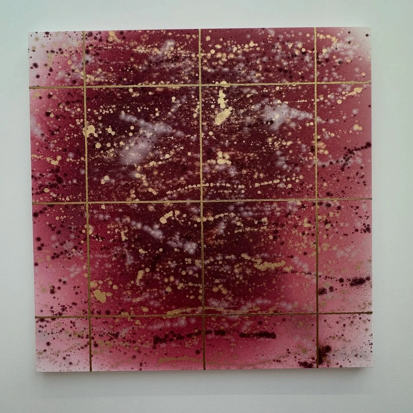 Art Basel Paris loves&hellip;
Rebecca Morris @regenprojects 
Ricky Swallow @davidkordanskygallery 
Louis Fratino @galerie_neu 
Shots Nakamura @takaishiigallery 
Giuseppe Penone @mariangoodmangallery 
Tracey Emin @xavierhufkens 
Lesley Vance @xavierhu