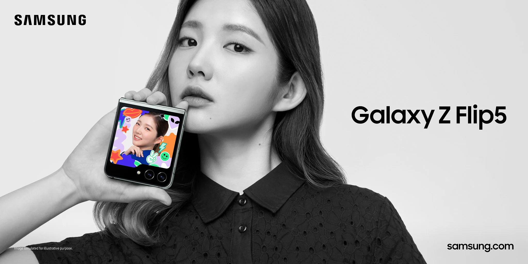 Galaxy Z Flip5_Lifestyle 20대 여_OOH_H_RGBs.jpg
