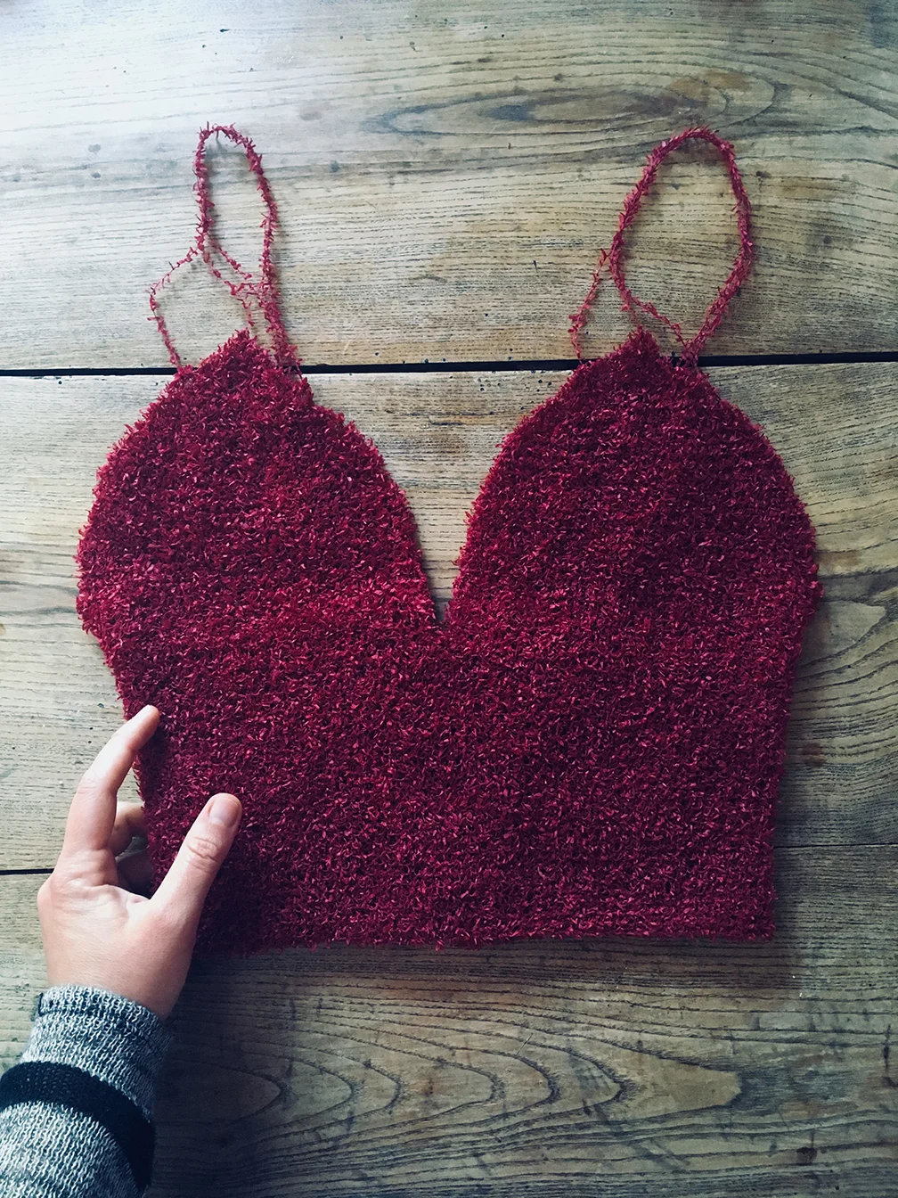 wool_done_frou_frou_top_knitting_kit