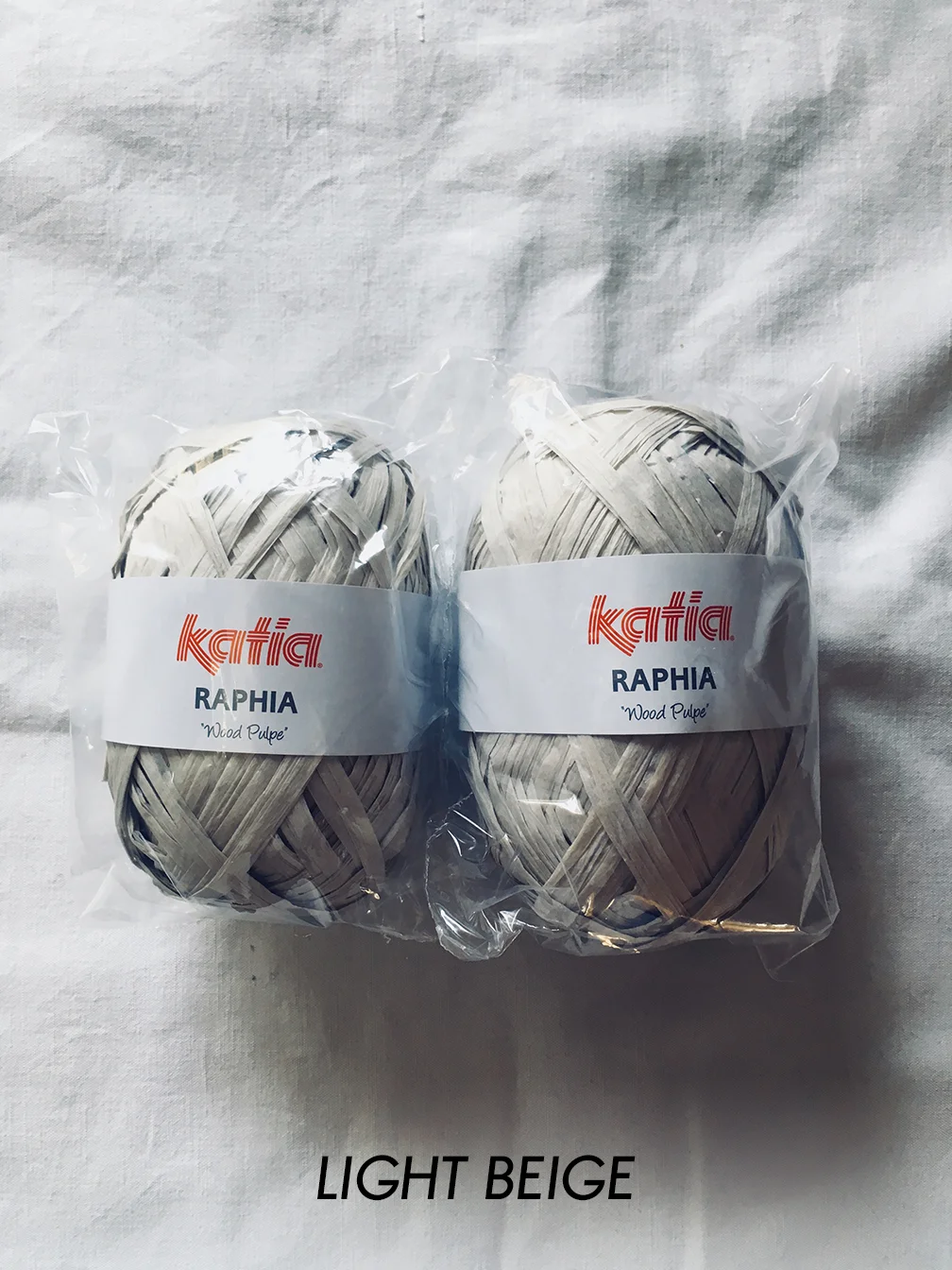 katia_raphia_light_beige_82_wool_done_knitting