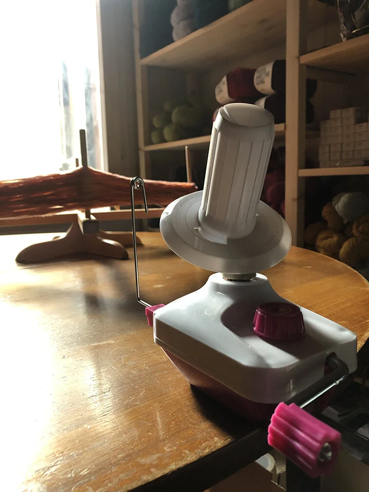 lavoro a maglia ricamo rammendo — WoolDone