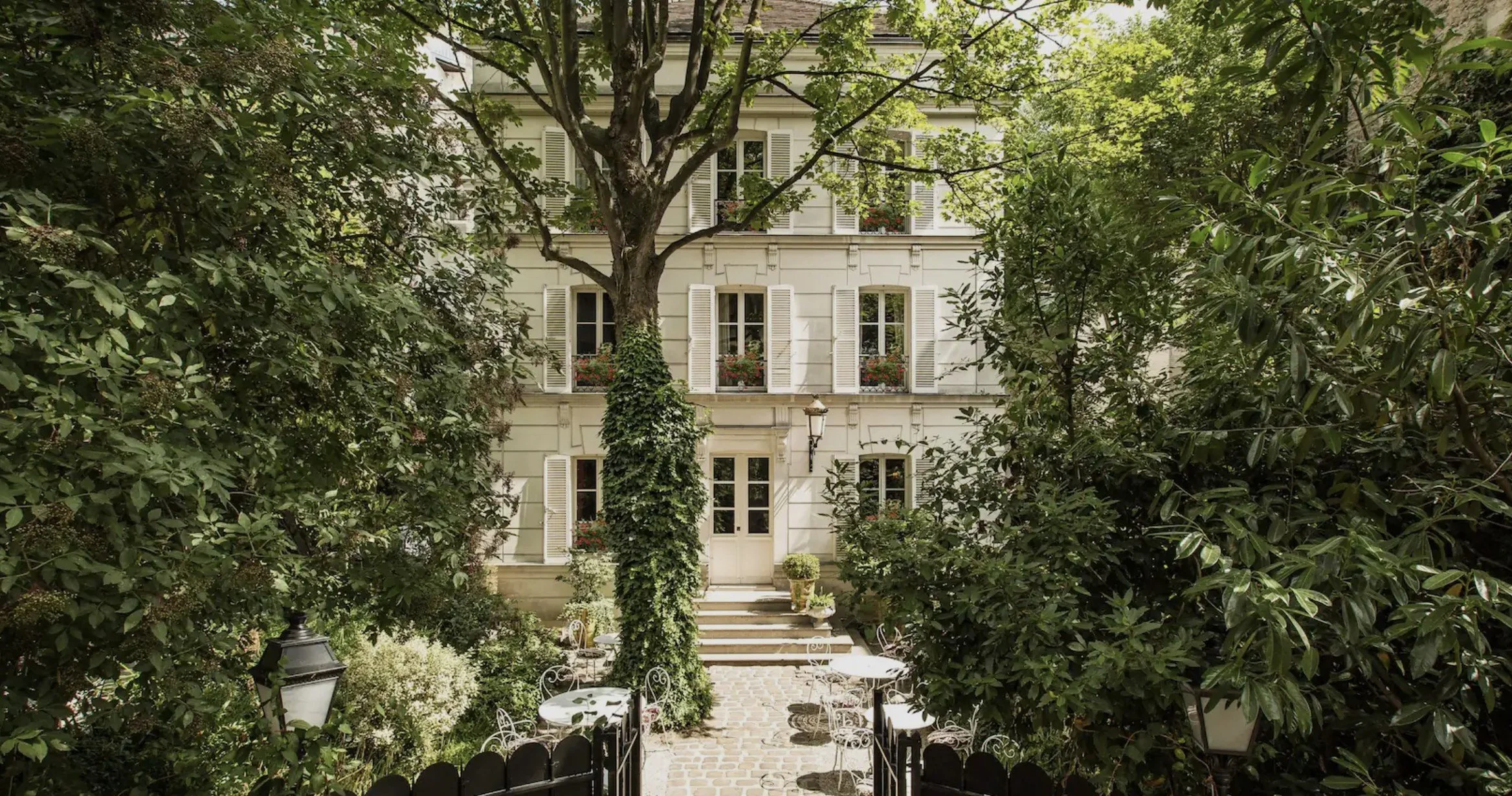 LES CAPSTONES DES PARIS