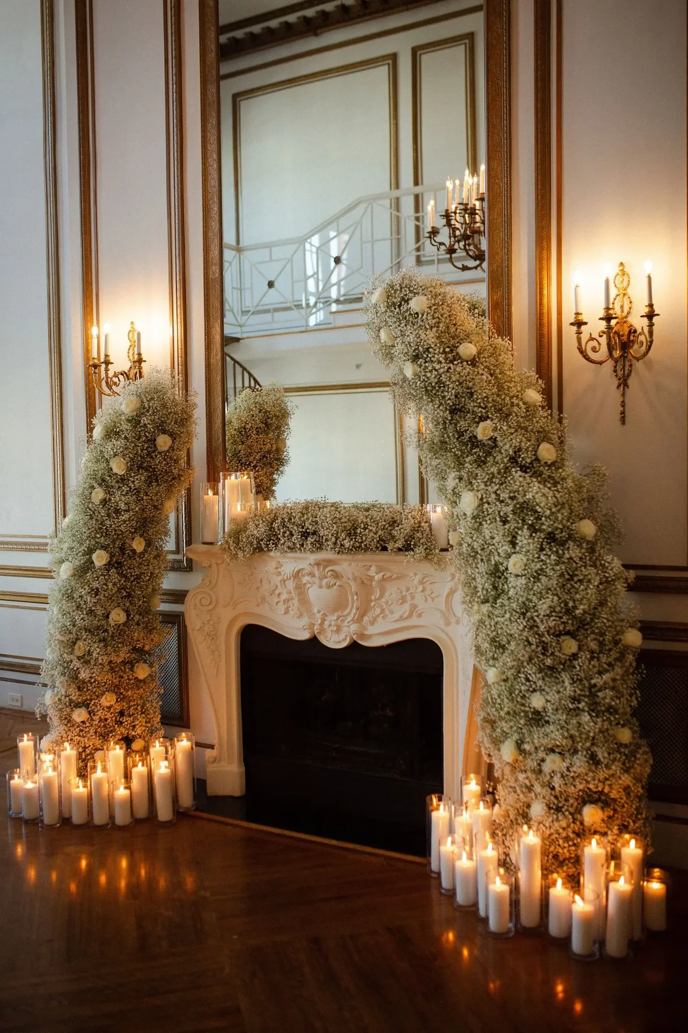 View the Mansion's Rooms