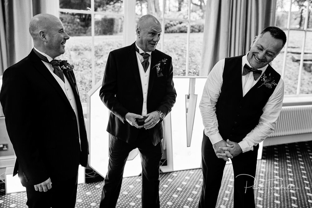 wedding-photographer-the-old-swan-hotel-harrogate-yorkshire-kelly-dave-017.jpg