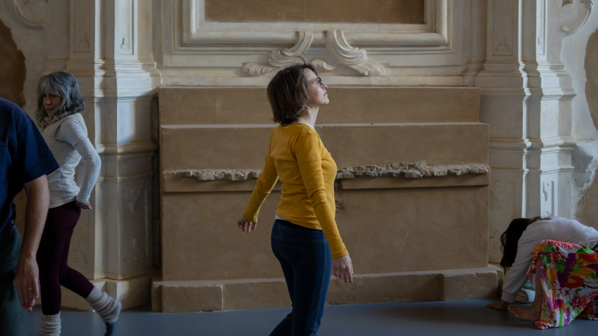 Movement Class (intergenerational) | 17:30 - 19:30