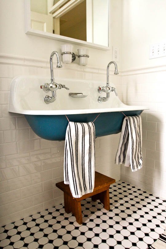 I LIKE these sinks.