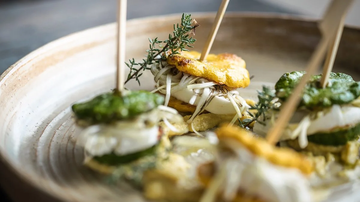 Wild Cooking – A Tale of Plates and Seasons