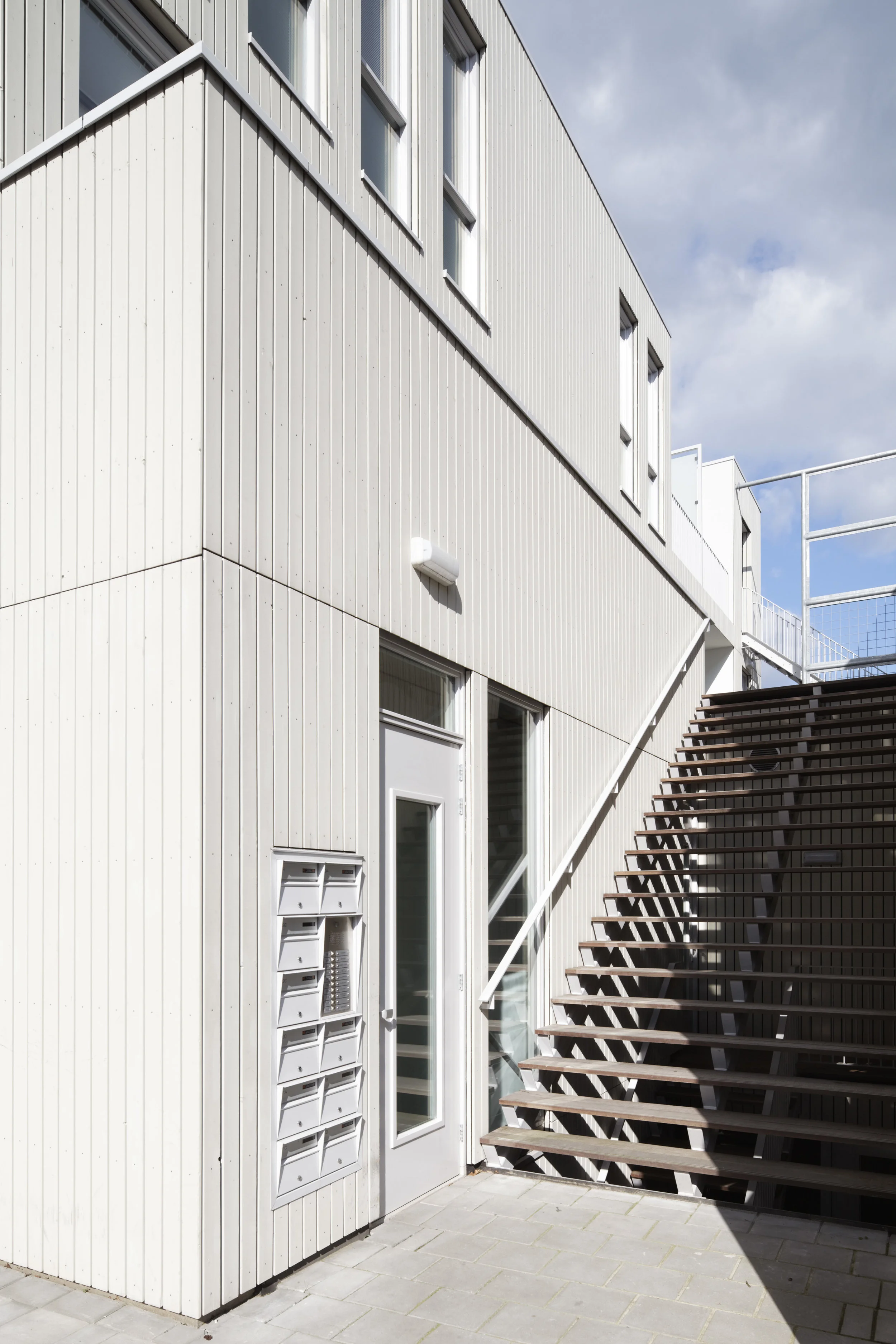 detail of area with communal stairs and acces to parking garage