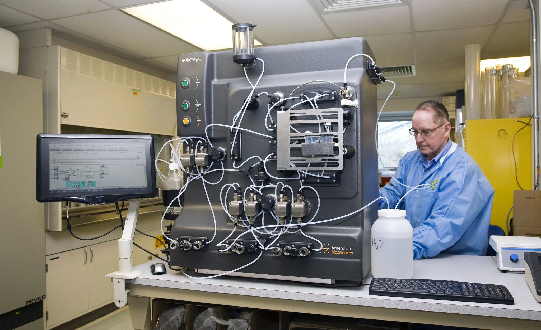 Note: GE Healthcare is the owner of all AKTA™ brands and products.