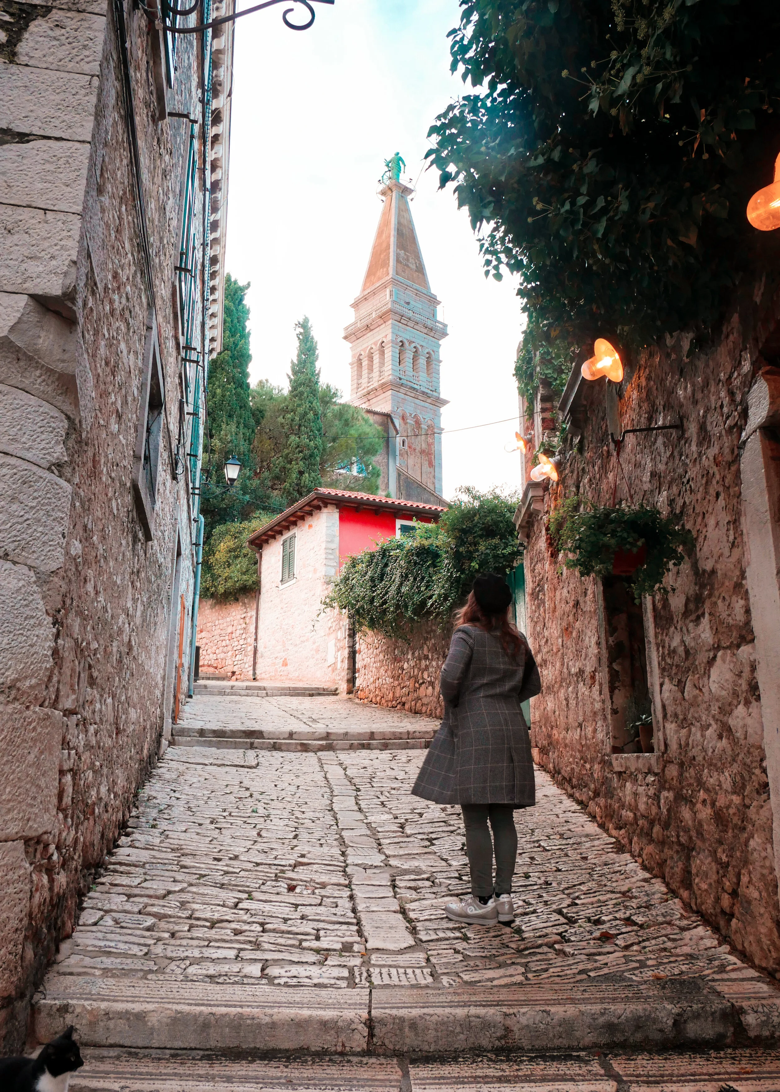 Grisia Street menant à la Cathédrale Sainte-Euphémie