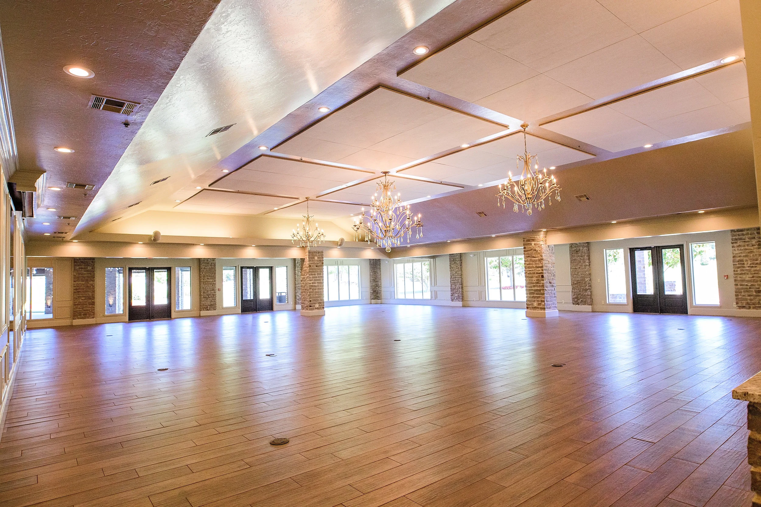 Chateau — Coles Garden