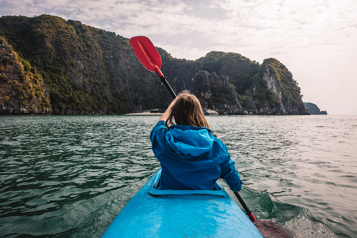 Kayaking in Lan Ha Bay