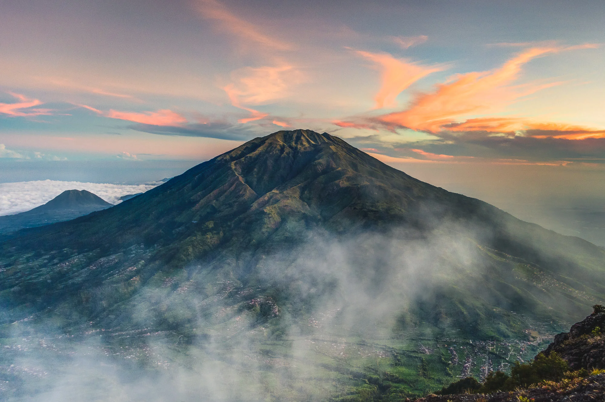 The volcano Merbabu (3142m) seen from Merapi, Java, indonesia
