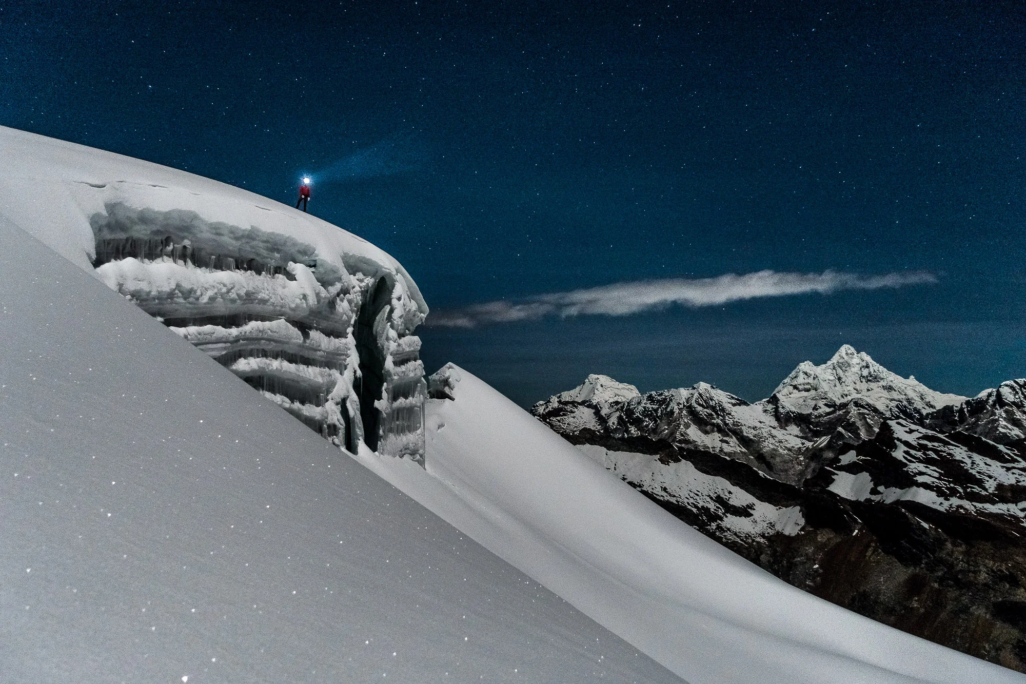 Full moon climb of Vallunaraju (5686m), Cordillera Blanca, Peru