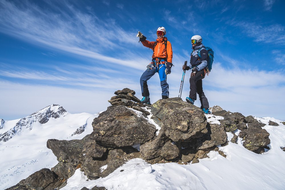 Am Gipfel der Mittleren Malhamspitze (3364m)