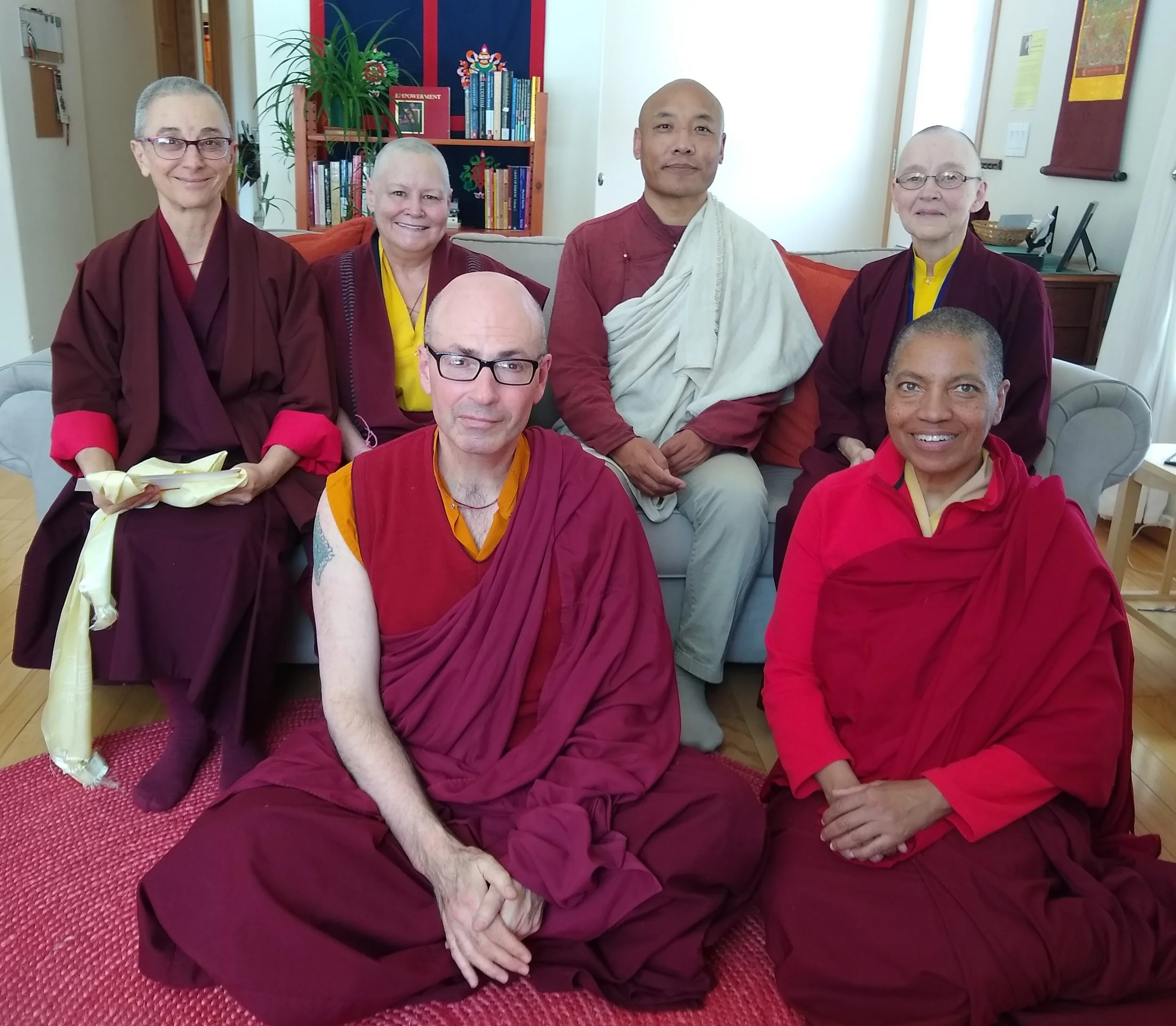 The obligatory group photo before the local monastics bid farewell to Anam Thubten with the heartfelt wish that he return again and again.