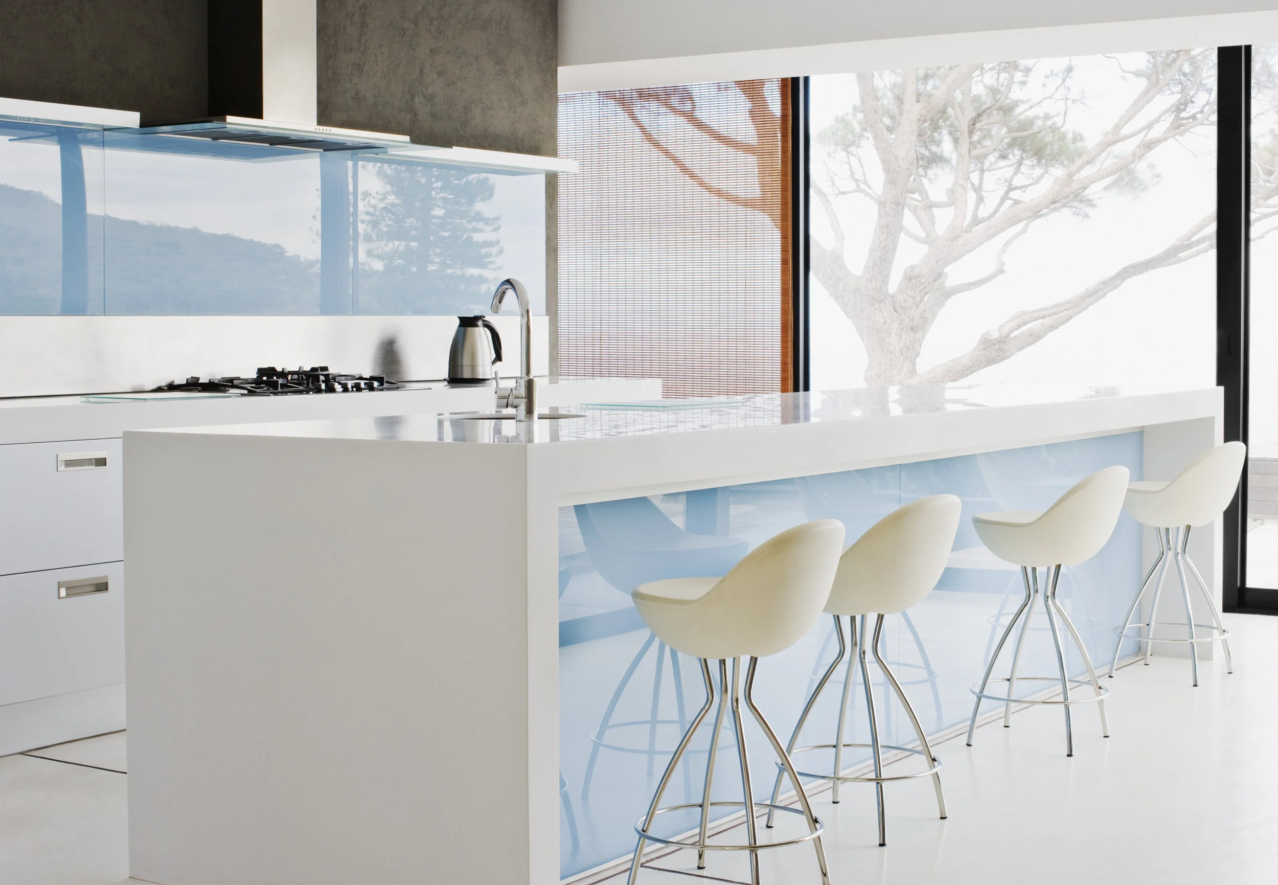 Counter-island-and-stools-in-modern-kitchen-90201073_5031x3484.jpeg