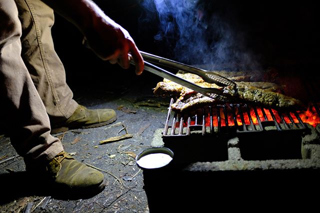 Ending &lsquo;17 how it started: cold, surrounded by men and not knowing how bitcoins work.

#kisatchie #camping #runawayribs #onlylouisiana #fujix100f