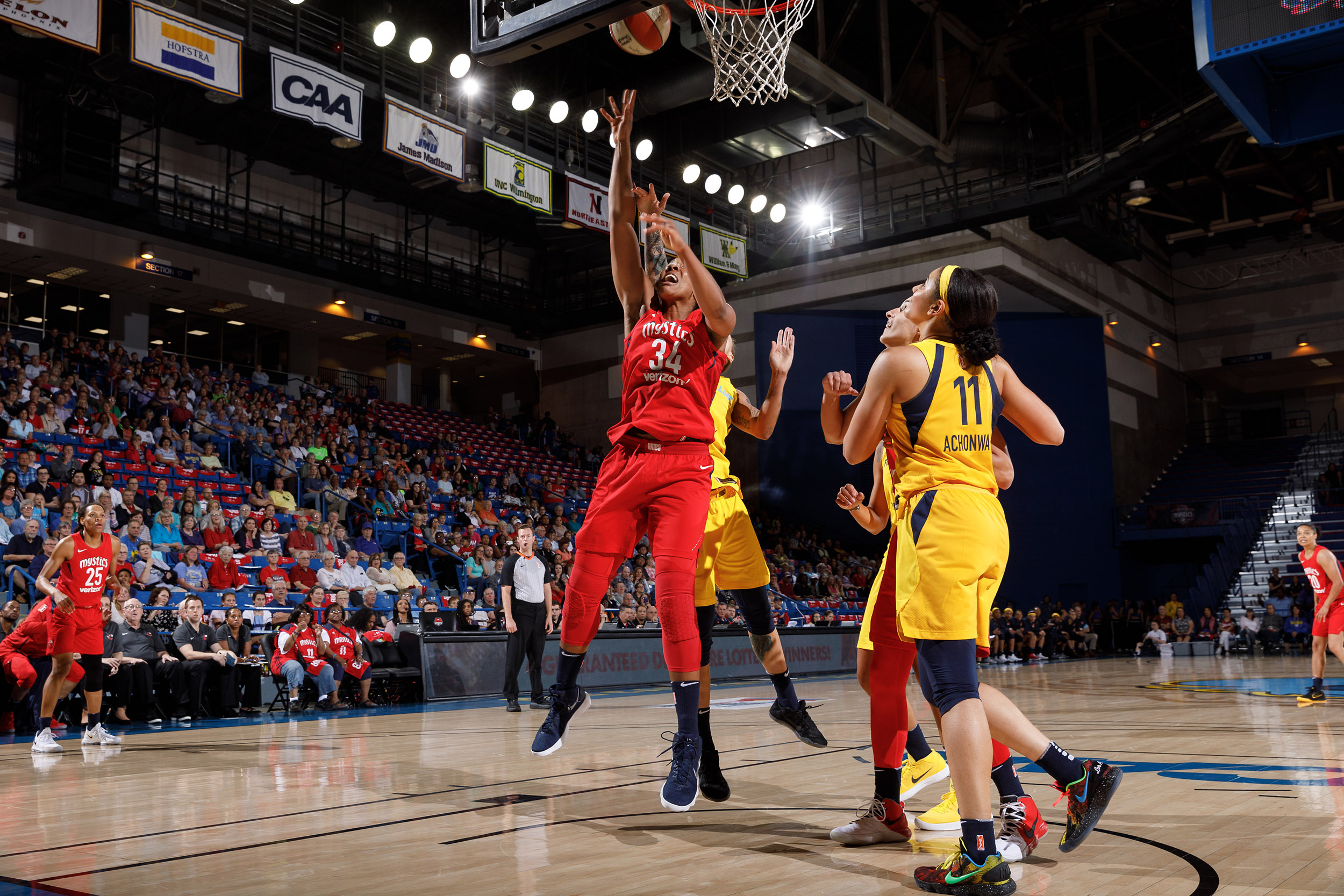 Fever-Mystics-Delaware-12may2018-WNBA-Gosling-04.JPG