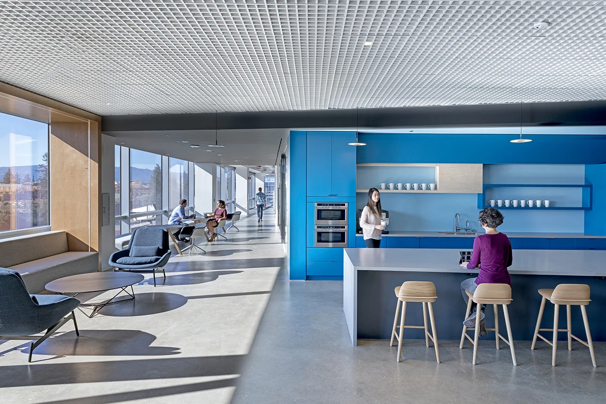 Social Hub